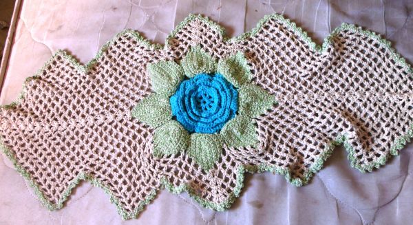 passadeira com flor central